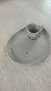 ASSIETTE + OEUF COQUE MODELAGE ENFANT