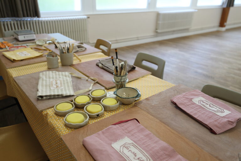 Atelier poterie et yoga à Barneville Carteret dans la Manche